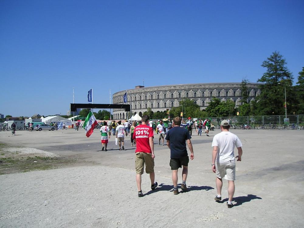 20060611-rkt-wm-tour-Nuernberg6-0005