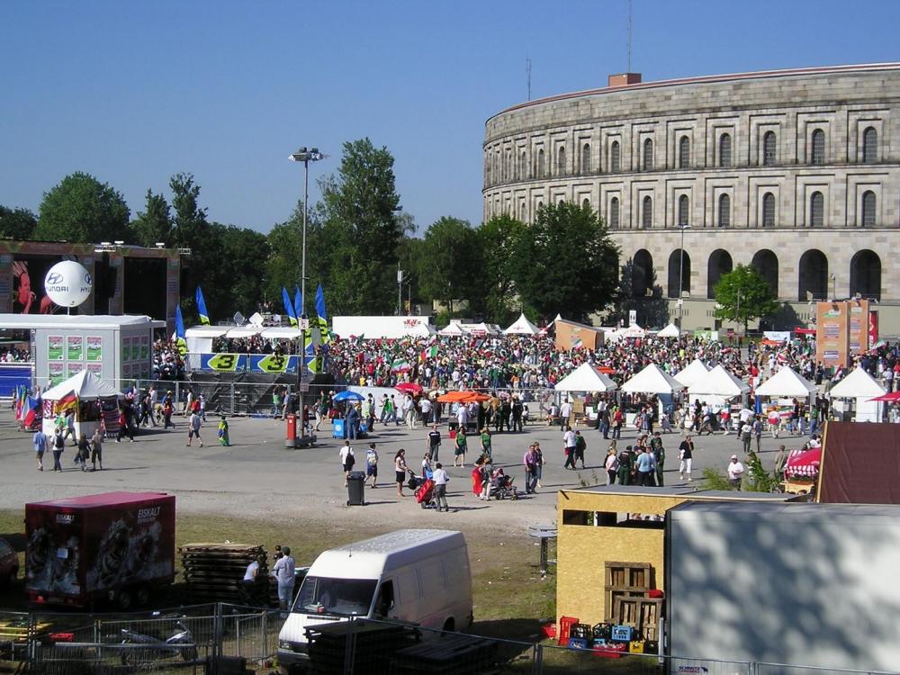 20060611-rkt-wm-tour-Nuernberg8-0007