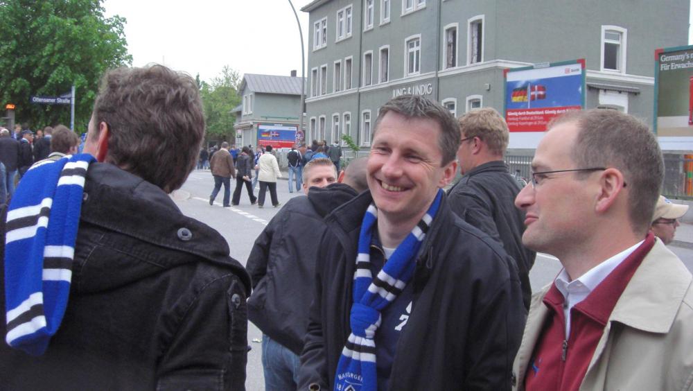 20090507-hsv-svw-uefa-0027