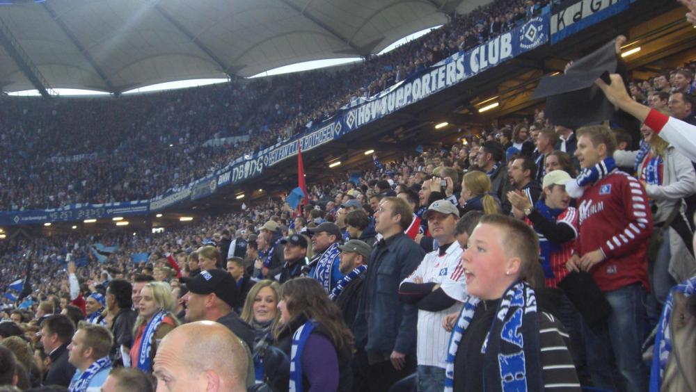 20090507-hsv-svw-uefa-0036